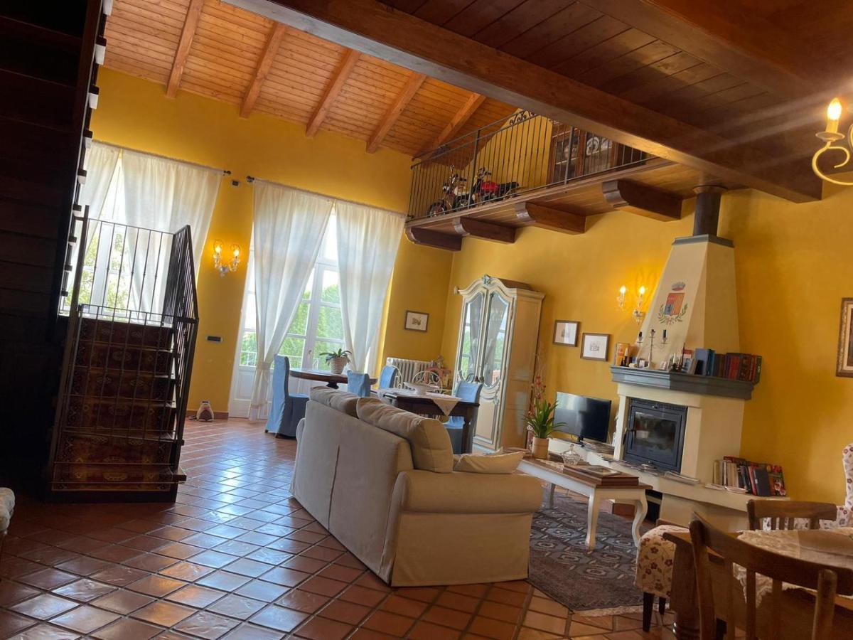 B&B La Bianchina Monale Bagian luar foto